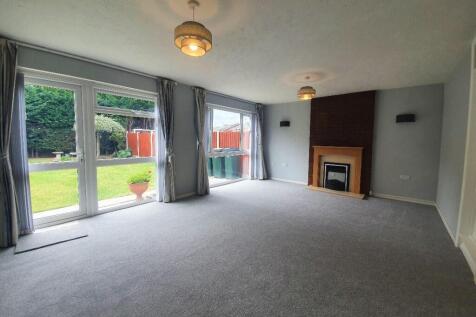 Dorchester Way, Clifford Park - Lounge.jpg