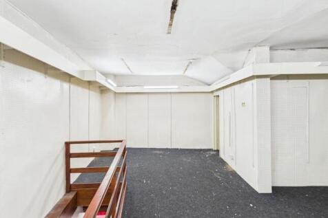 Retail Property (high street) for sale Image 7