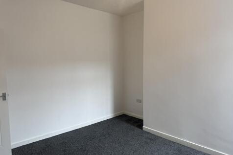 Delamere Road, Manchester M19 3WR photo 4