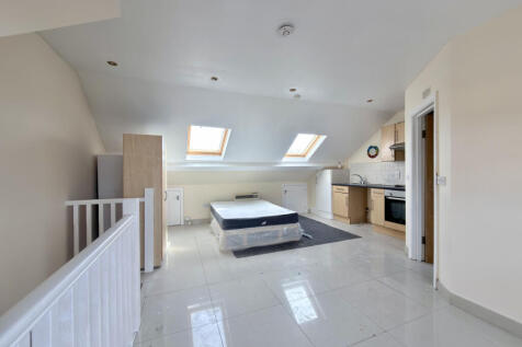 247B, Northborough Road photo 4