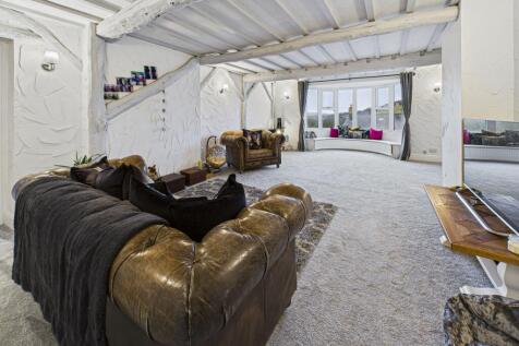 Lounge Room