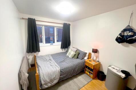 1 Moor End Road, Sheffield, S10 photo 4