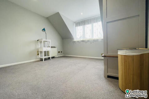 Mahon Close, Enfield, Greater London, EN1 4DH photo 5