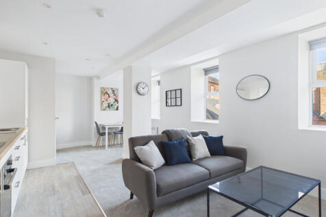 Stylish One Bed Apartment to Let