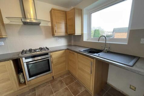 Chiltern Park Avenue, Berkhamsted photo 2