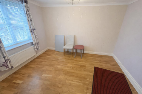 Penrhyn Close, Corby photo 4