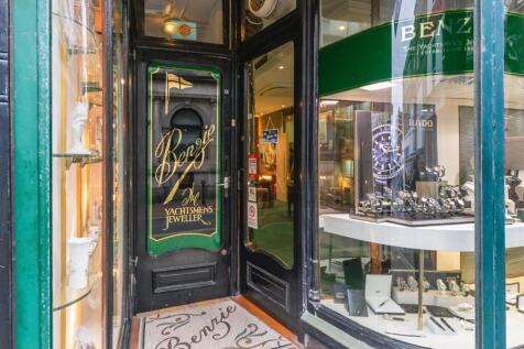 World famous Benzie!