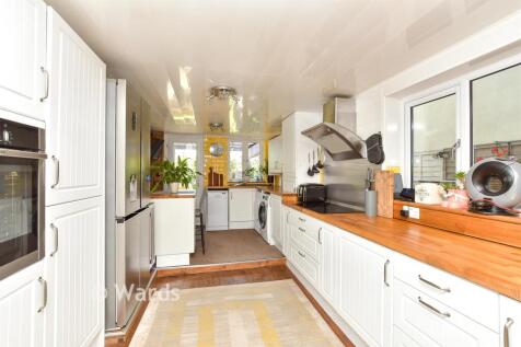 Kitchen/ Breakfast Room