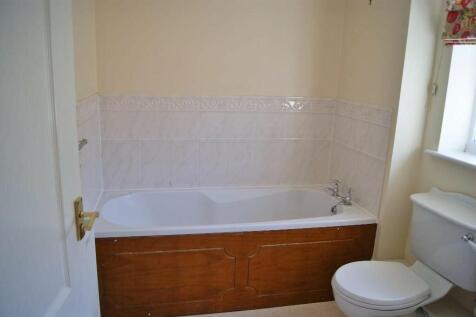 Myrtle Close, Bury St. Edmunds photo 4