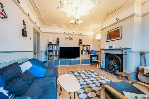 1368868-12-68f219...