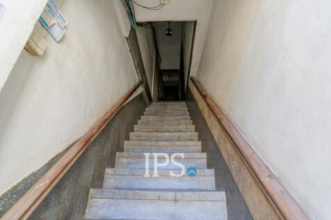 Renovated 3 Bedroom Apartment For Sale - Beoung Raing, Phnom Penh