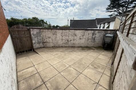 Garden Terrace, Cullompton, Devon, EX15 photo 4