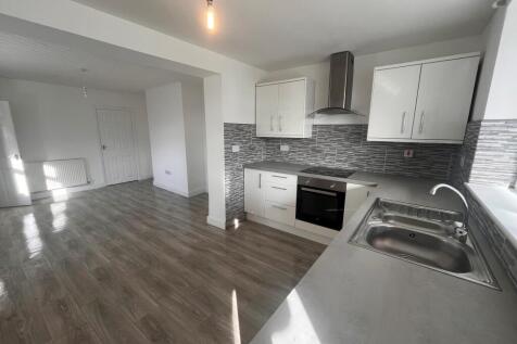 Derby Road, Chesterfield, S40 photo 4