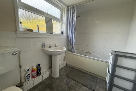Broadlands Road,  photo 4