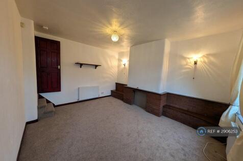 Springfield Road, Leeds, LS27 photo 3