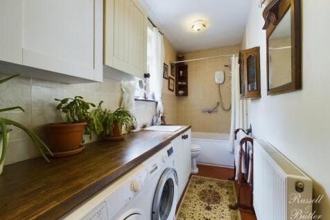 CAM02127G0-PR0167-STILL005