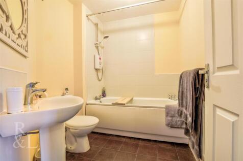 3 Kiln Close (16).jpg