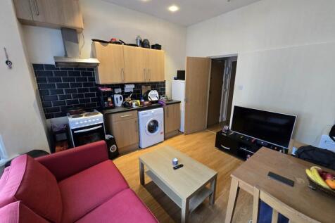 Kitchen living area 