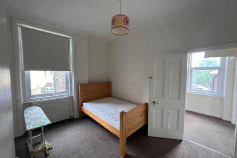 Floor 2 Bedroom 2.jpg