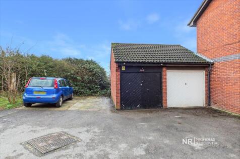 Garage &amp; Parking