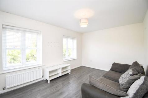 Churchill Lane, Ellesmere Port, Cheshire photo 4