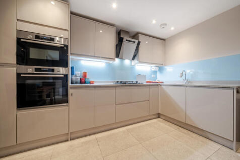 1388626-13-693c08...