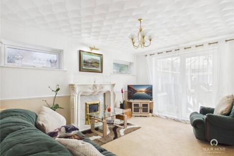 Living Room Pic 1