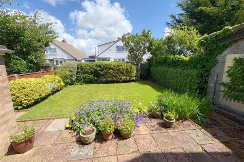 Rear garden and patio.jpg