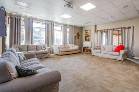 Colum Road, Cathays photo 3