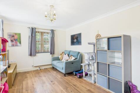 Reception Room / Bedroom 5