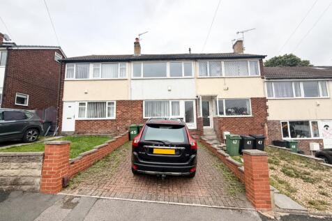 3-bed terraced on Somerdale Close, Leeds, West Yorkshire, LS13, £1,150/mo