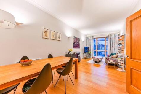 2 bed, 2 bath Flat in manchester - Photo 4