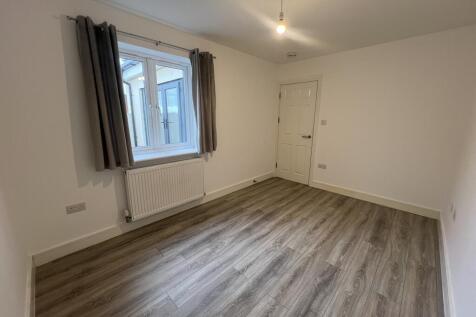Oakbank Road,  photo 4