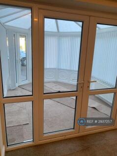 Gomersal, Cleckheaton, BD19 photo 3