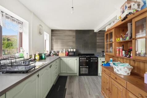 119 Maendy Way-7.jpg