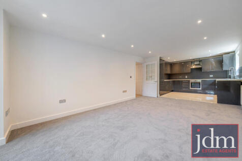 Living/Dining Area