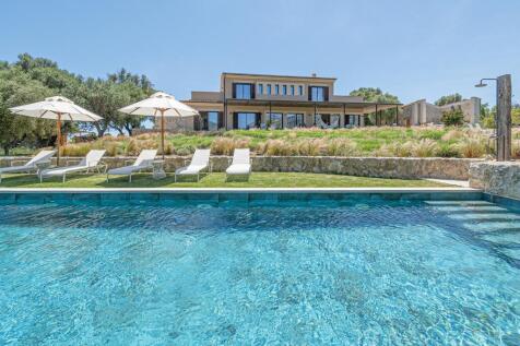 Contemporary Finca with traditional annexes
