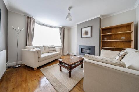 Living Room.jpg
