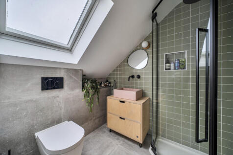 1385014-14-692872...