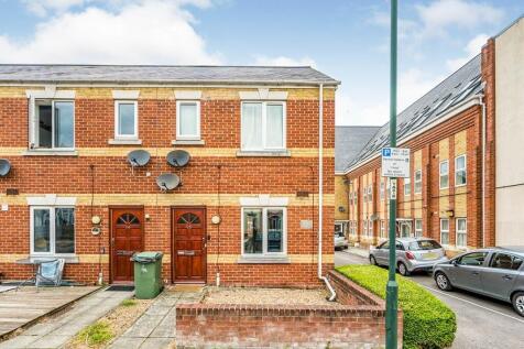 1-bed flat on Trafalgar Street, Gillingham, Kent, ME7, £975/mo
