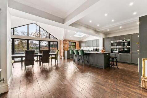 Kitchen/Diner/Family Room