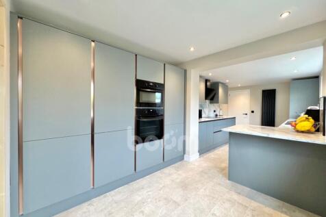 Lancaster Avenue, Beith kitchen