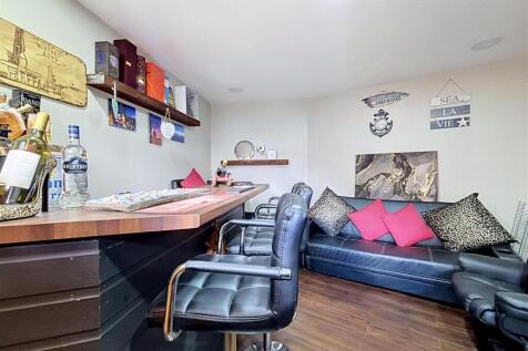 Garden Room/Bar