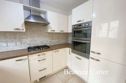 Heathland Way, Mildenhall photo 4