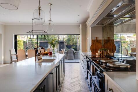 Bespoke kitchen
