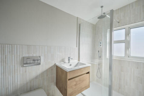 1350083-22-68c00b...