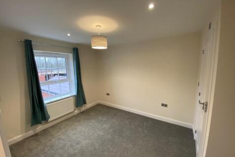Gaia Drive, Fairfields, Milton Keynes, MK11 photo 5