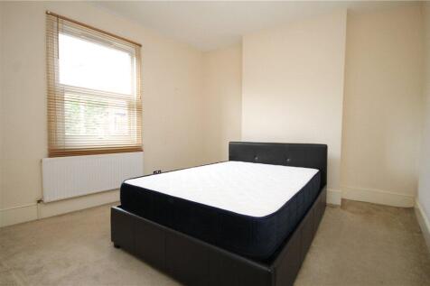 Winfrith Roads, London, SW18 photo 4