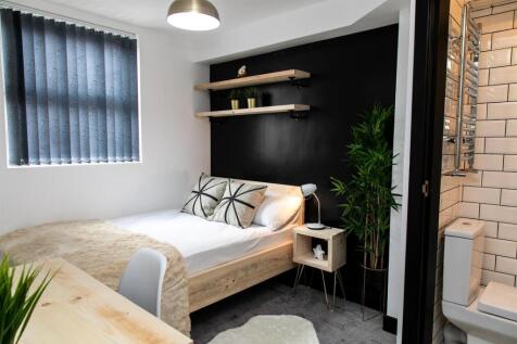 46 Dean St LR-22.jpg