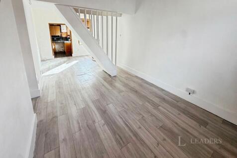 Victoria Road, Mexborough, South Yorkshire, S64 photo 4
